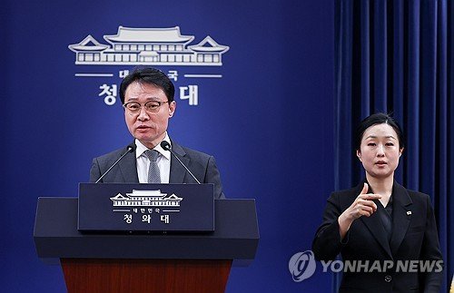 Lee criticizes belated, insufficient response to fatal stalking case